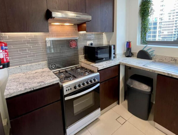 Modern Stylish 1 Bedroom Apartment in Downtown Dubai near Dubai Mall