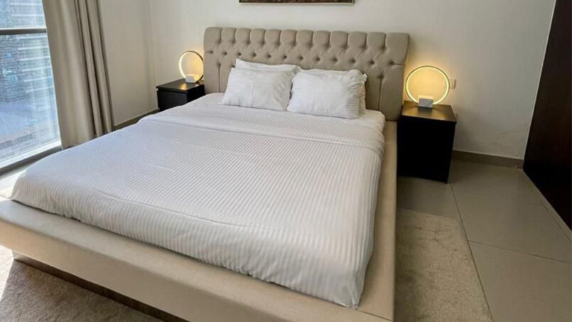 Modern Stylish 1 Bedroom Apartment in Downtown Dubai near Dubai Mall