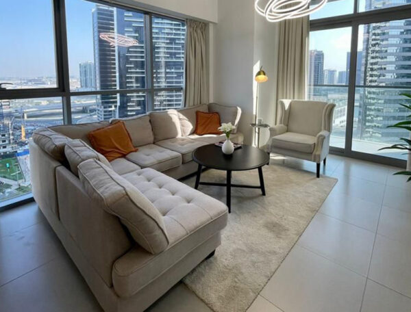 Modern Stylish 1 Bedroom Apartment in Downtown Dubai near Dubai Mall