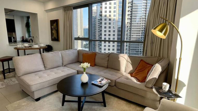 Modern Stylish 1 Bedroom Apartment in Downtown Dubai near Dubai Mall