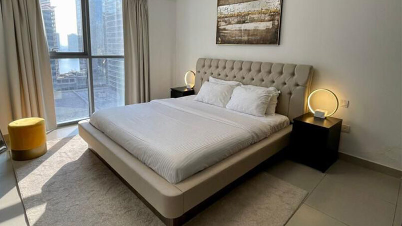 Modern Stylish 1 Bedroom Apartment in Downtown Dubai near Dubai Mall