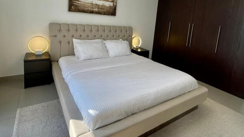 Modern Stylish 1 Bedroom Apartment in Downtown Dubai near Dubai Mall